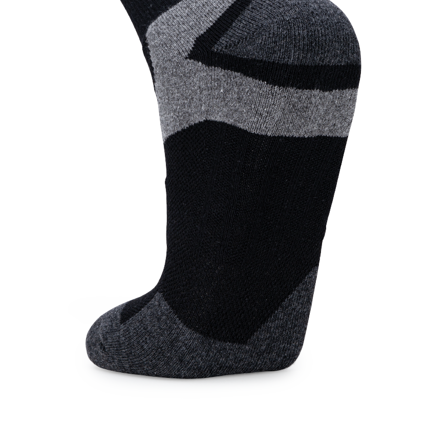 Court Quarter Length Performance Sports Socks_Dark Grey