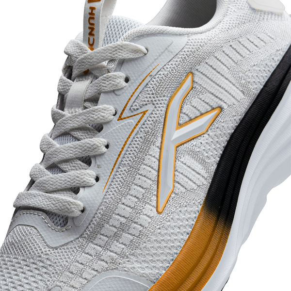Soft Stride-White/Gold/Black