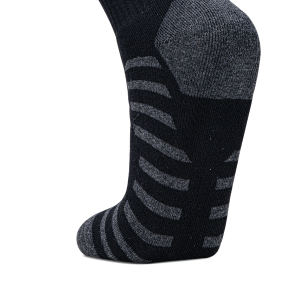 Stripe Quarter Length Performance Sports Socks_Black
